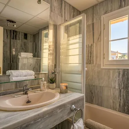 Magnificent In Cabopino By Costarentals - M5 * Marbella